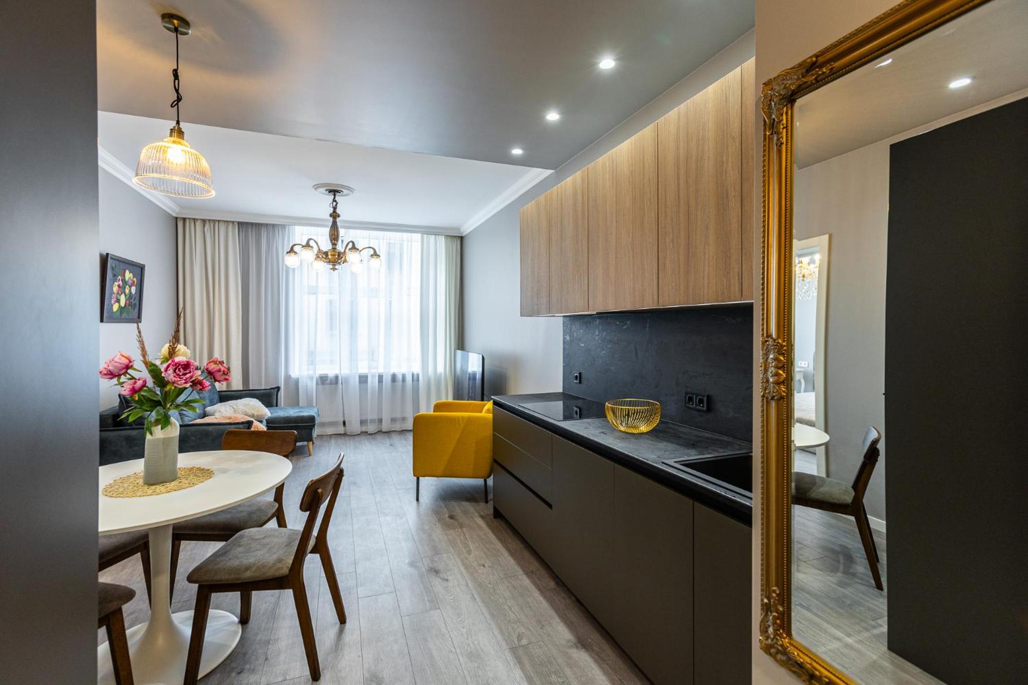 Superb Apartment In City Centre Ryga Zewnętrze zdjęcie